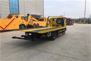 通海非事故拖车