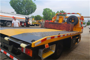 通海附近拖车电话号码服务